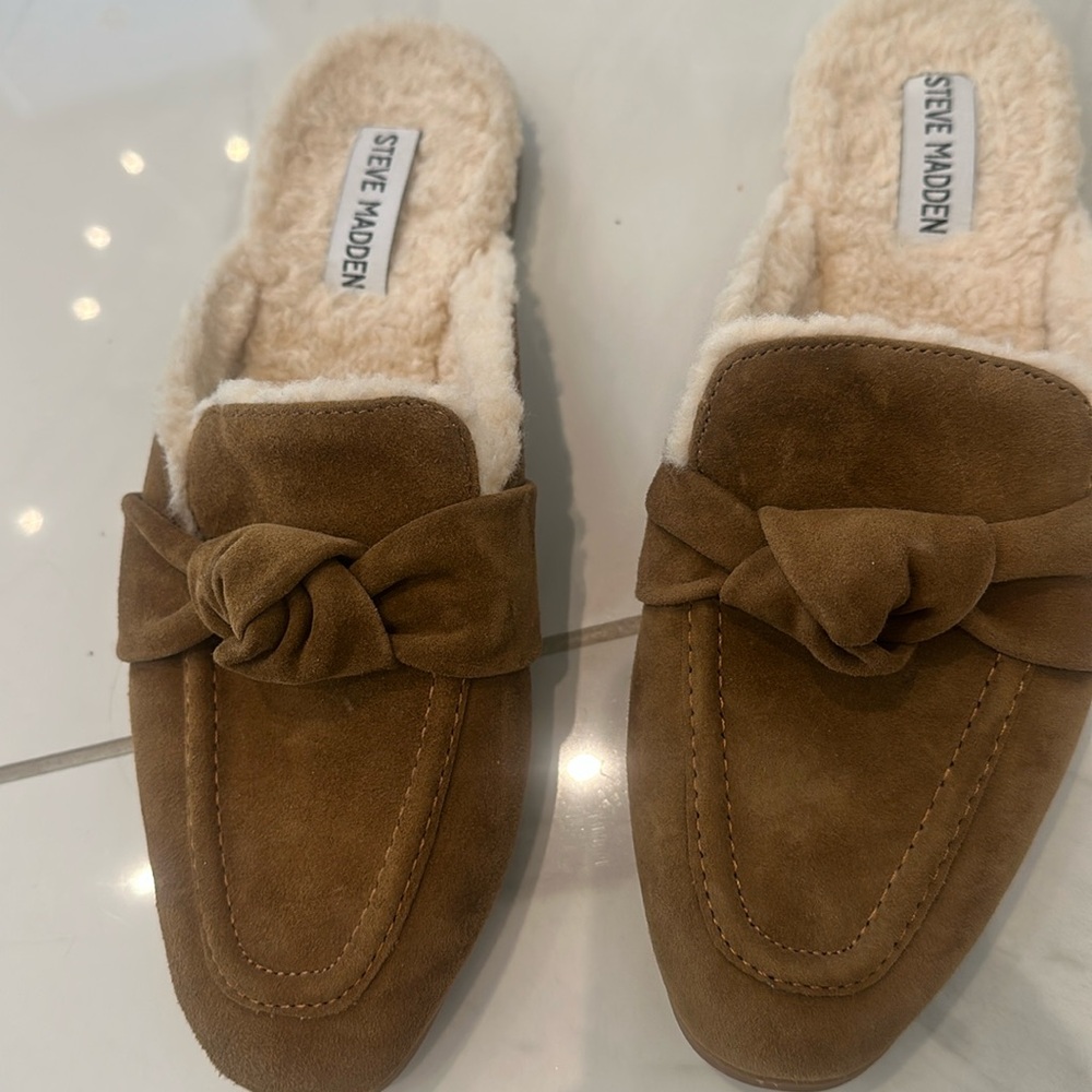 Steve Madden cozy mules